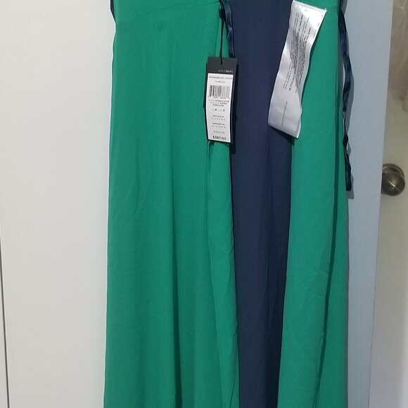 Beautiful BCBG dress size 8 BNWT - Picture 2 of 3